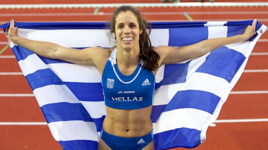 Κατερίνα Στεφανίδη: Η θερμή υποδοχή στο ξενοδοχείο της ελληνικής αποστολής! (video)