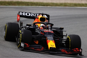 Formula 1: Η «αμφιλεγόμενη» πίσω πτέρυγα της Red Bull και οι ομάδες που εκμεταλλεύτηκαν την «γκρίζα ζώνη»