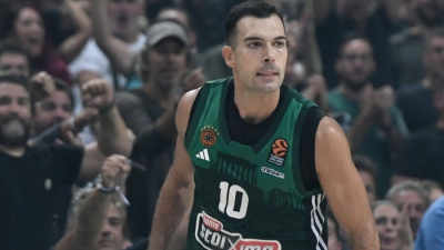 Παναθηναϊκός: Ο Σλούκας δεν προλαβαίνει Αρμάνι και Ζαλγκίρις
