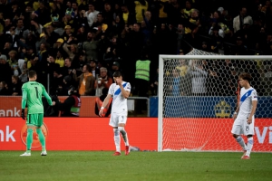 Σουηδία – Ελλάδα 2-0: Κρίμα και άδικο για την Εθνική - Δοκάρια και λάθη «χάρισαν» τη νίκη στην Σουηδία (video)