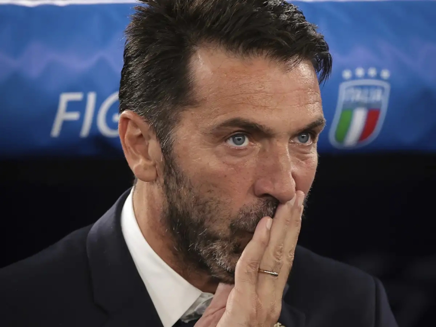 «Ευγνωμοσύνη για το μάθημα - Οδυνηρό τέλος!»: Είναι επίσημο - Ο Μπουφόν παραιτήθηκε από την Εθνική!