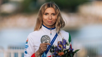 Τσιμανούσκαγια: Έθεσε σε δημοπρασία το μετάλλιο της για τα θύματα του προέδρου Λουκασένκο