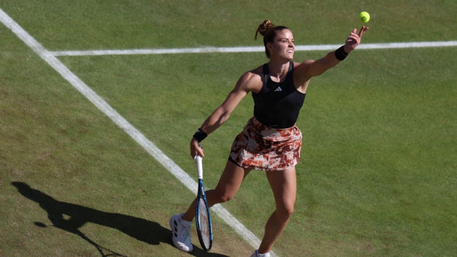 Η Σάκκαρη προβληματίζει στο «γρασίδι» και η Κέσλερ… διπλασιάζει με ένα σετ στη Novibet!