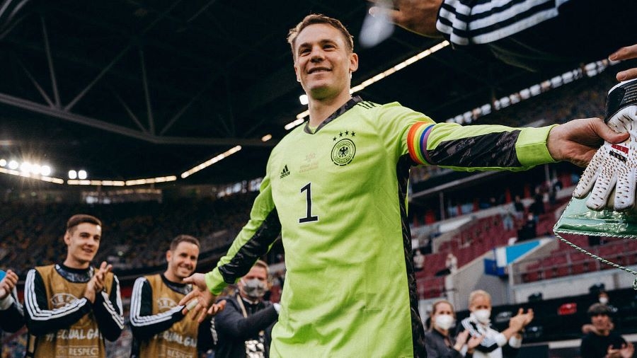 Τα γάντια που φορέθηκαν… 100+ φορές: Από τον Σίλτον στον «βιονικό» Νόιερ