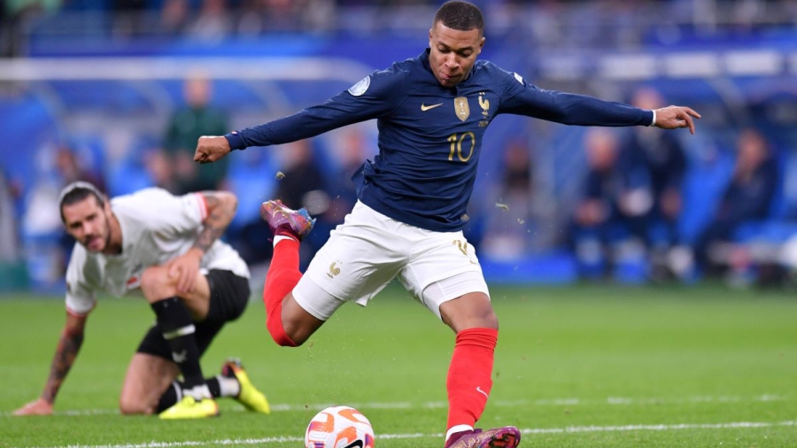 Γαλλία - Αυστρία 1-0: Απίστευτο σόλο του Εμπαπέ, λυτρώνει τους «τρικολόρ»! (video)