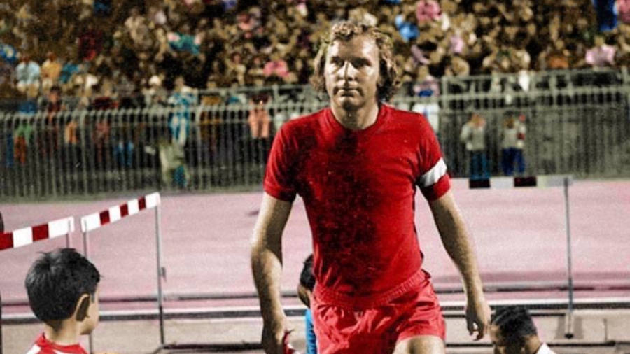 Το βράδυ που ο Μπόμπι Μουρ έγινε αρχηγός του Ολυμπιακού!