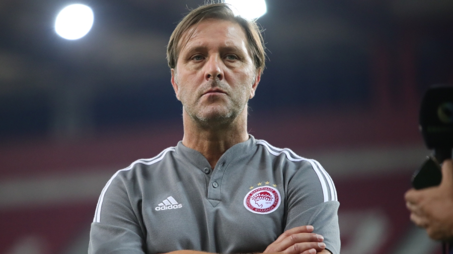 Πέδρο Μαρτίνς: «Δεν θα παραιτηθώ ποτέ από τον Ολυμπιακό»