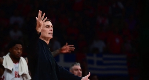 Μπαρτζώκας: «Δε θα ήταν εύκολο, να ξεχάσουμε τα πάντα - Ομάδα για τίτλο απαγορεύεται να είναι κουρασμένη τώρα!»