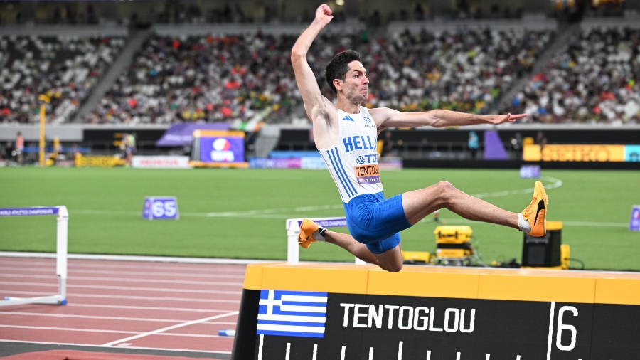 Χαλαρά στον τελικό με το πρώτο άλμα ο Τεντόγλου!