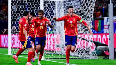 Η καλύτερη εμφάνιση των Ισπανών μετά το Κίεβο το 2012, αλλά τον γαμπρό τον… ξυρίζουν στα νοκ άουτ!