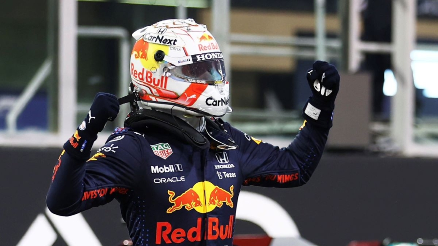 «Ιπτάμενος» Φερστάπεν, κερδίζει τη 12η πολ ποζίσιον στο Αμπού Ντάμπι!