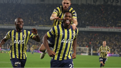 Προκριματικά Conference League: «Σφράγισε» την πρόκριση η Φενερμπαχτσέ με πρωταγωνιστή Μπατσουαγί