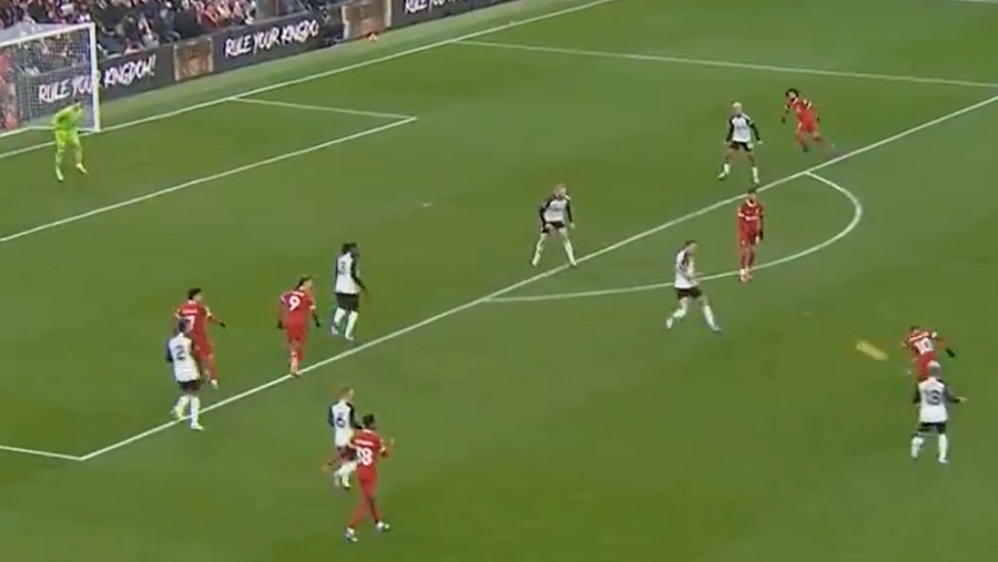 Τι γκολ είναι αυτό; Είδατε του Γκαρνάτσο, τώρα δείτε και την έμπνευση του ΜακΆλιστερ! (video)