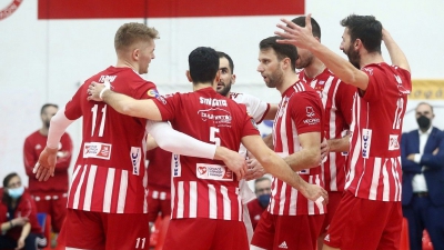 Φοίνικας Σύρου – Ολυμπιακός 1-3: Τεράστιο «διπλό» και… προσωρινή επιστροφή στην κορυφή!