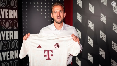 Μπάγερν Μονάχου: Οι πρώτες δηλώσεις του Κέιν και η εντυπωσιακή τρίτη, ολόλευκη εμφάνιση! (video)