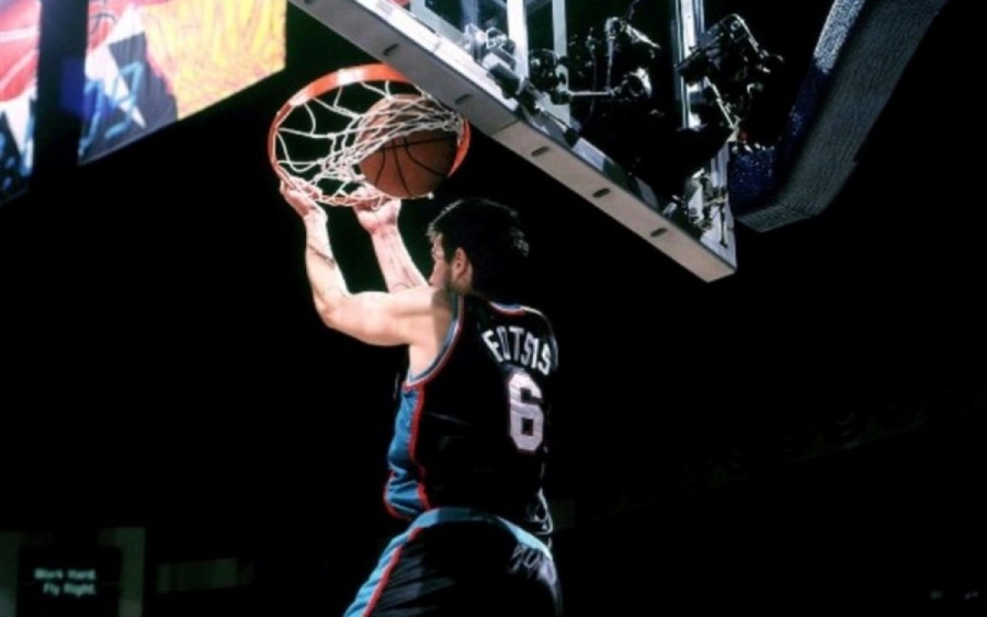 Αντώνης Φώτσης: Ο πρώτος Έλληνας γηγενής που έκανε ντεμπούτο στο ΝΒΑ με αντίπαλο τον... Κόμπε! (video)