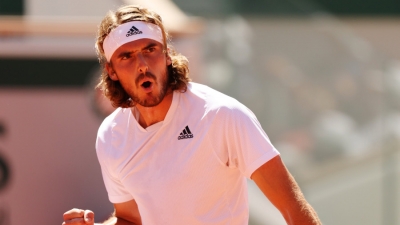 Roland Garros: Με εκπληκτικό τένις το 1-0 ο Τσιτσιπάς (video)