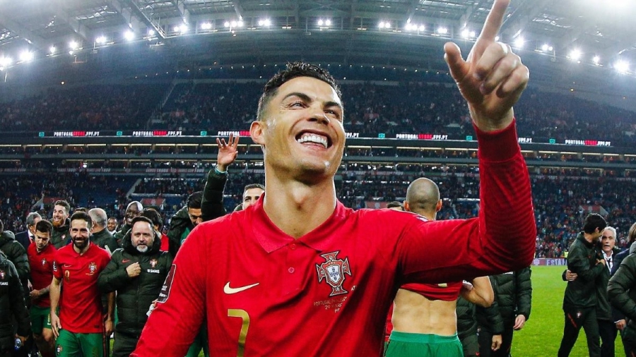 Κριστιάνο Ρονάλντο: «Μαζί θα συνεχίσουμε να καταρρίπτουμε όλα τα ρεκόρ»!