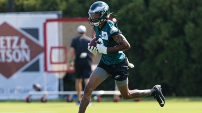 Philadelphia Eagles: Εκτός προετοιμασίας ο DeVonta Smith από τραυματισμό στο γόνατο!