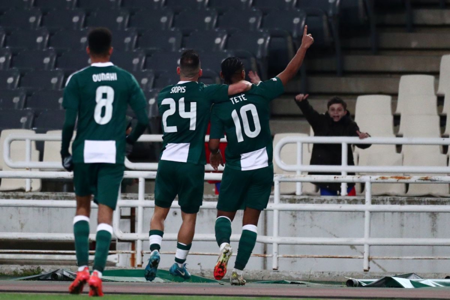 Μία εμφάνιση γεμάτη άγχος, αλλά ο Τετέ στέλνει τον Παναθηναϊκό, στο 94’, στους «16» του Europa Conference League!