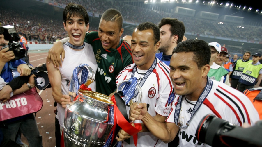 Οι τρεις επισκέψεις του Καφού που τον έκαναν να… ερωτευτεί την Αθήνα! (video)