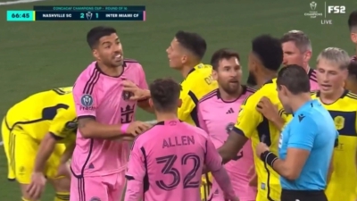 Μέσι – Σουάρες την «έπεσαν» σε ποδοσφαιριστή της Νάσβιλ και παραλίγο… γενική σύρραξη (video)