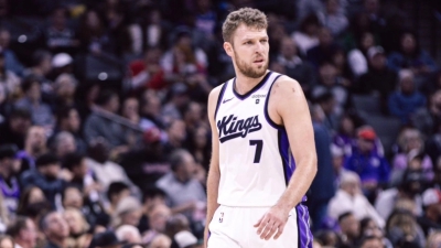 Ο Βεζένκοφ είχε βάλει 10 πόντους σε 47 λεπτά και τους ξεπέρασε παίζοντας… μισή ώρα λιγότερο! (video)