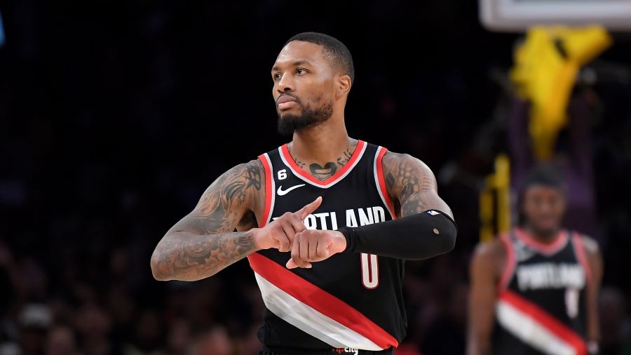 Ο Λίλαρντ στους Μπακς μαζί με Αντετοκούνμπο!