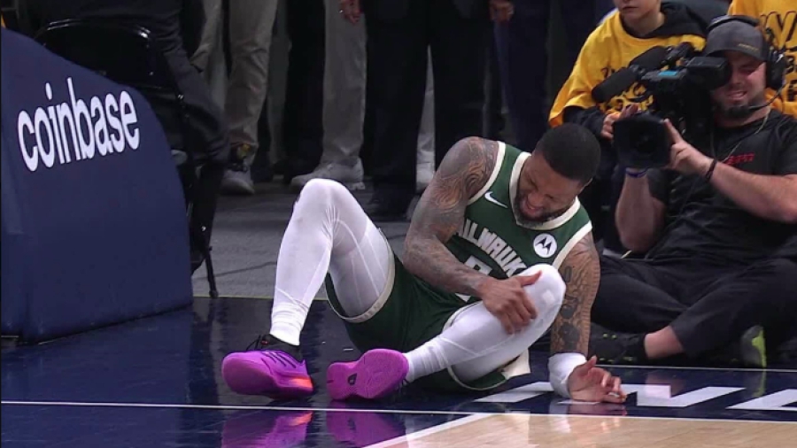 Ανησυχία για Λίλαρντ στους Μπακς, αποχώρησε με ενοχλήσεις! (video)