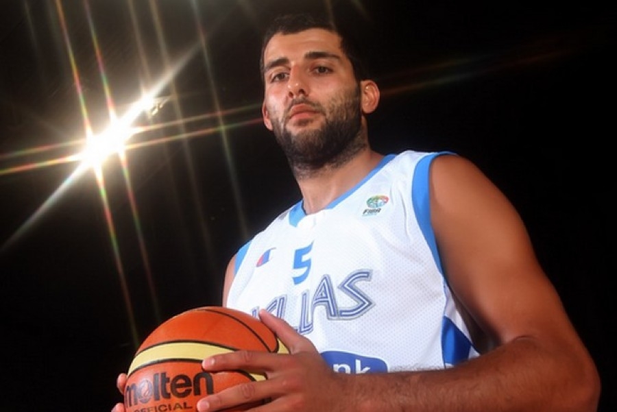 ΕΣΑΚΕ σε Μπουρούση: «Σε ευχαριστούμε για την προσφορά σου»