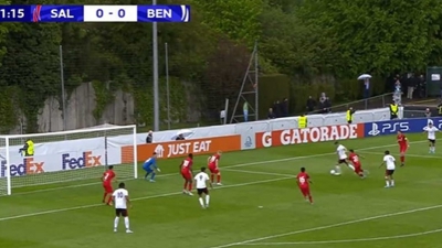 Σάλτσμπουργκ - Μπενφίκα 0-2: Διπλό χτύπημα από τους «αετούς» στο πρώτο τέταρτο του τελικού (video)