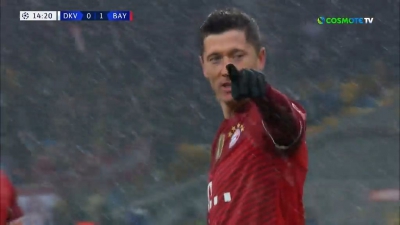 Ντιναμό Κιέβου – Μπάγερν Μονάχου 0-1: Ο Λεβαντόβσκι άνοιξε το σκορ με υπέροχο ανάποδο ψαλίδι (video)