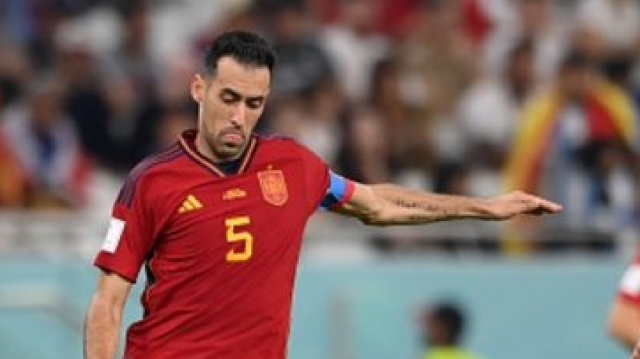 «Συγκάτοικος» με τον Τσάβι ο Μπουσκέτς, βλέπει μόνο την... πλάτη του Ράμος!