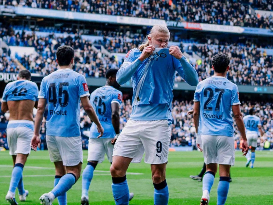 Όλα στραβά και... Λίβερπουλ: Ιπτάμενος Ολλανδός σε πτώση - «Γαλάζια» καταιγίδα η Σίτι!