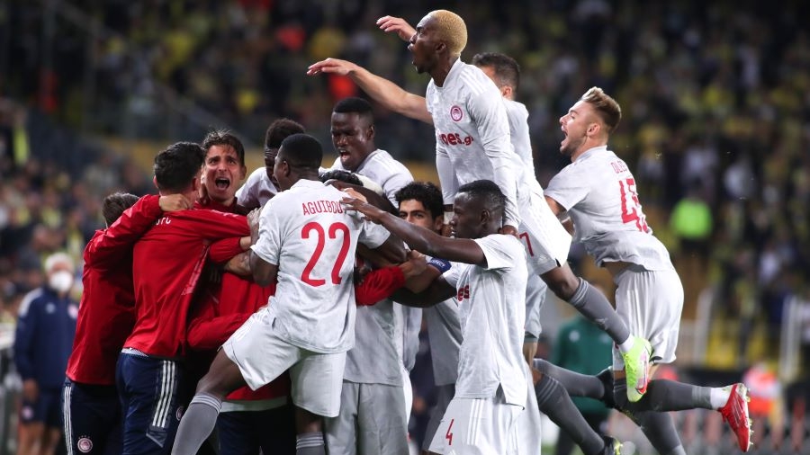 Φενέρμπαχτσε – Ολυμπιακός 0-1: Ο Τικίνιο βάζει μπροστά στο σκορ τους «ερυθρόλευκους»! (video)