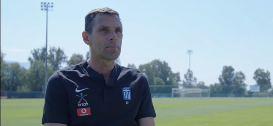 Πογέτ: «Να σκεφτόμαστε όλοι γαλανόλευκα»! (video)