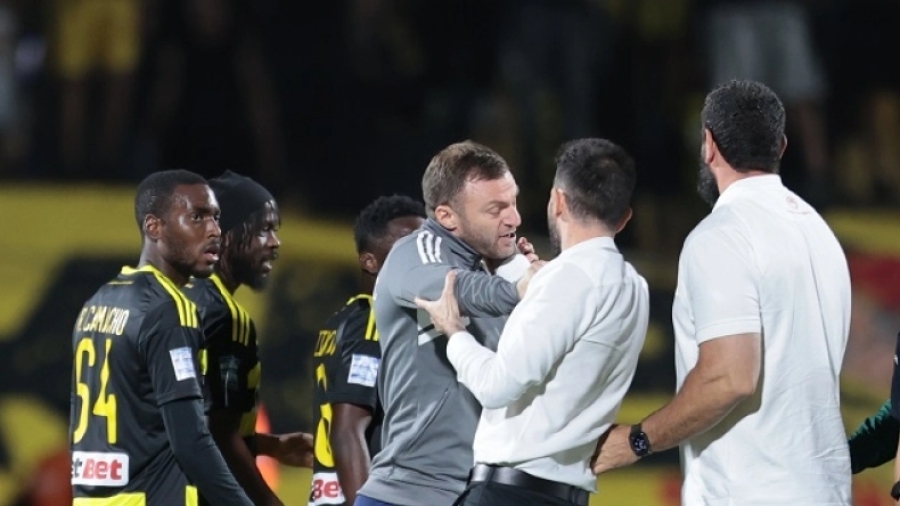 Ολυμπιακός: Ο Αβραάμ Παπαδόπουλος τιμωρήθηκε με ένα μήνα αποκλεισμό