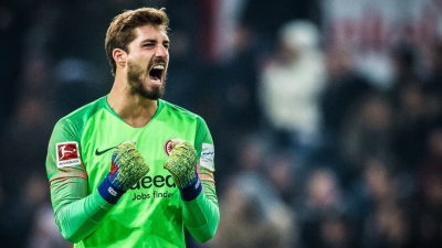 Άιντραχτ Φρανκφούρτης: Παραμένει στους «αετούς» ο Τραπ!