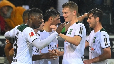 Bundesliga: «Σκληρή» ήττα της Στουτγκάρδης, δύσκολη νίκη για την Γκλάντμπαχ