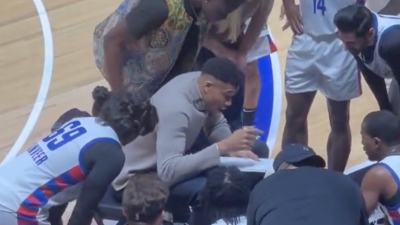 Ο coach... Giannis «οδήγησε» την Team Wade στον θρίαμβο στο Celebrity Game!