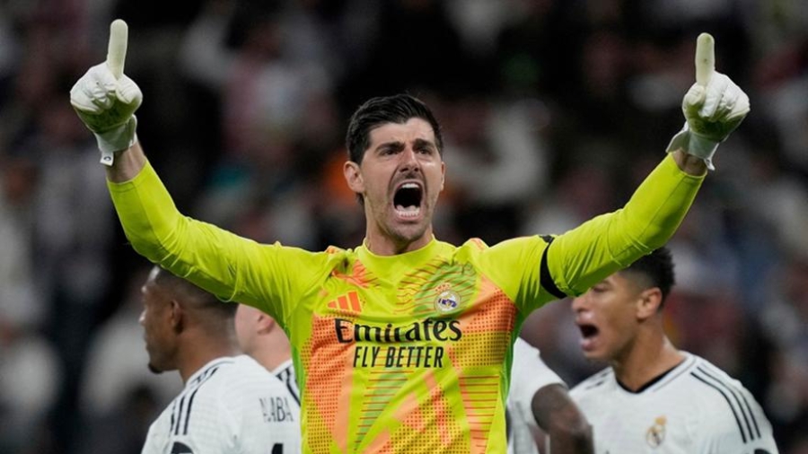 Κουρτουά: «Συζητάμε για νέο συμβόλαιο με τη Ρεάλ Μαδρίτης!»