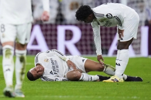 Απίστευτο και όμως αληθινό: Οι γιατροί της Ρεάλ εξέτασαν λάθος γόνατο και επιδεινώθηκε ο τραυματισμός του Εμπαπέ!