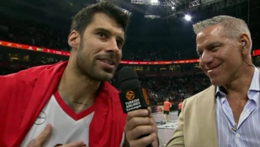 Πρίντεζης για τους οπαδούς του Ολυμπιακού: «Σας αγαπώ πολύ όλους» (video)