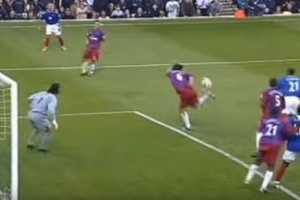 Το καλύτερο γκολ στην καριέρα του Τόνι Πόποβιτς μπήκε σε λάθος… εστία (video)
