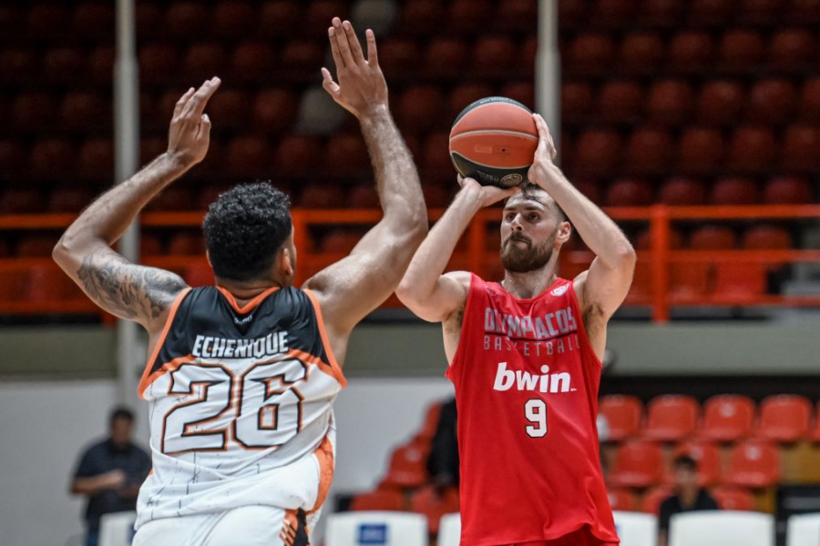 Διακόπηκε οριστικά το φιλικό του Ολυμπιακού με τον Προμηθέα λόγω τραυματισμών Πίτερς και Πάπας