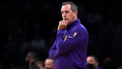 «Παρελθόν» ο Βόγκελ από τους Λέικερς!