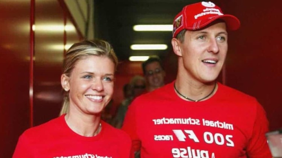 Σουμάχερ: Συμβουλεύτηκε την γυναίκα του, προτού πάει στη Ferrari!