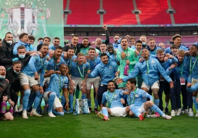 Σάρωσε η Μάντσεστερ Σίτι στα βραβεία της σεζόν: Ντε Μπρόϊνε, Ντίας, Φόντεν και Πεπ έγραψαν ιστορία!