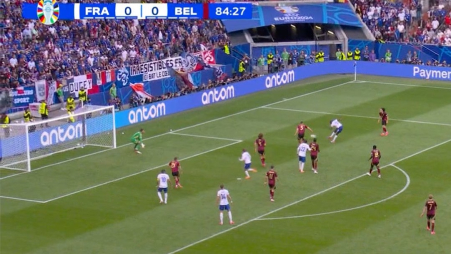 Αυτός είναι ο ήρωας για τη Γαλλία: Ο Κόλο Μουανί, με δόση... Βερτόνγκεν, κάνει το 1-0 στο 85’ κόντρα στο Βέλγιο! (video)