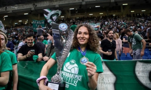 «Ευχαριστώ όλους, ξεχωριστά τον έβδομο παίκτη μας - Αντίο πράσινη μαγεία!»: Η Χατζηευστρατιάδου αποχαιρετά τον Παναθηναϊκό!